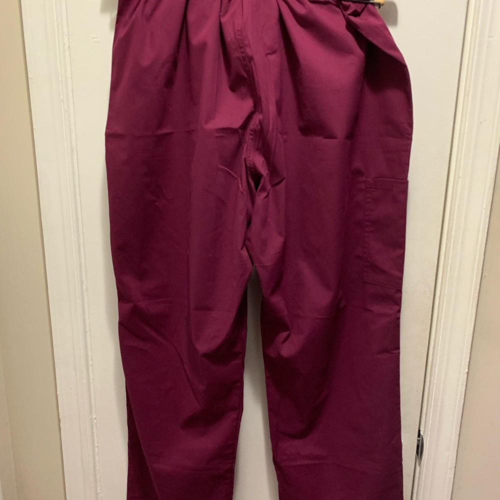 Scrub pant